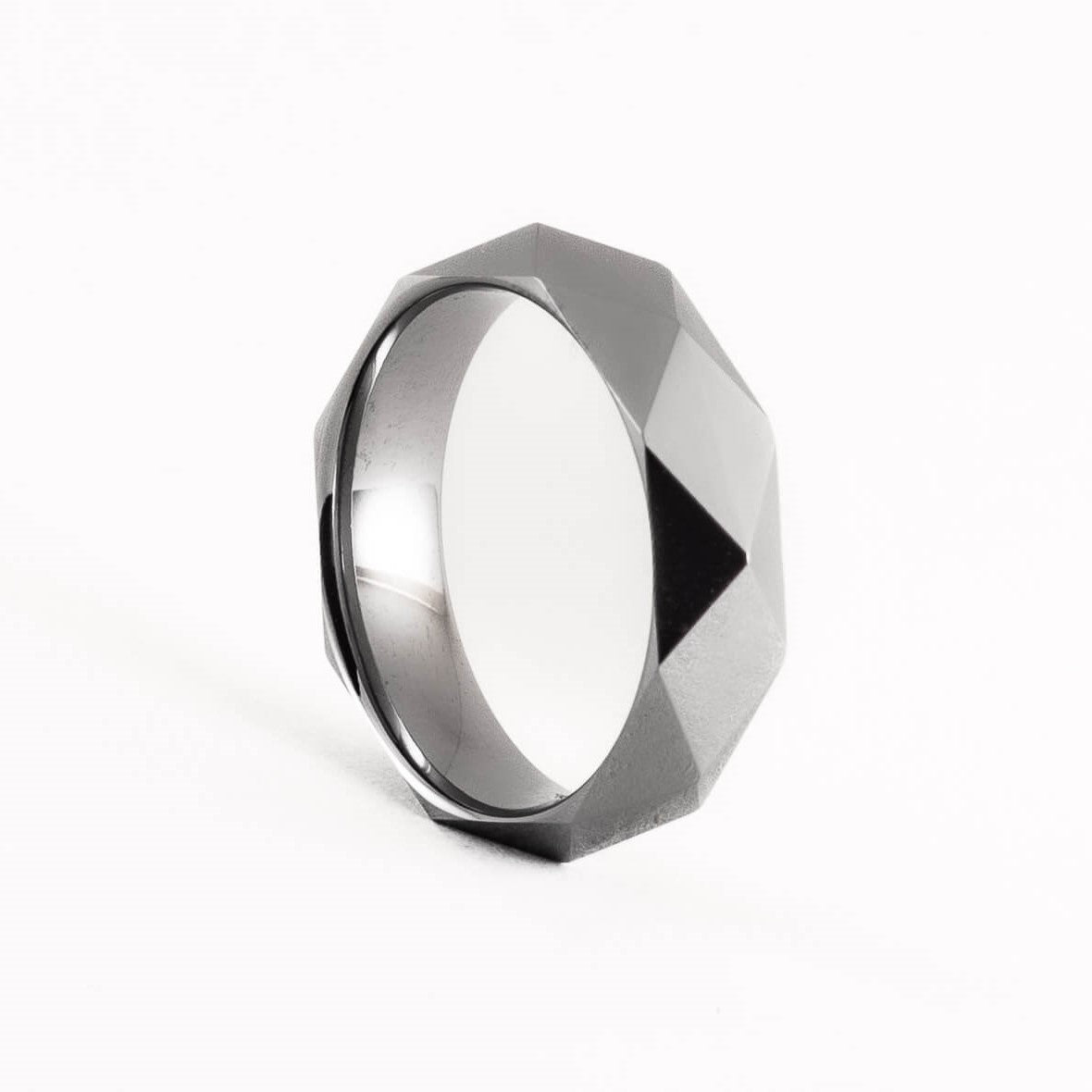 Men's tungsten carbide ring