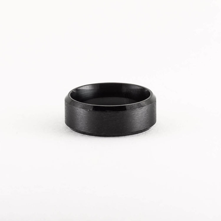 Mens black Band ring