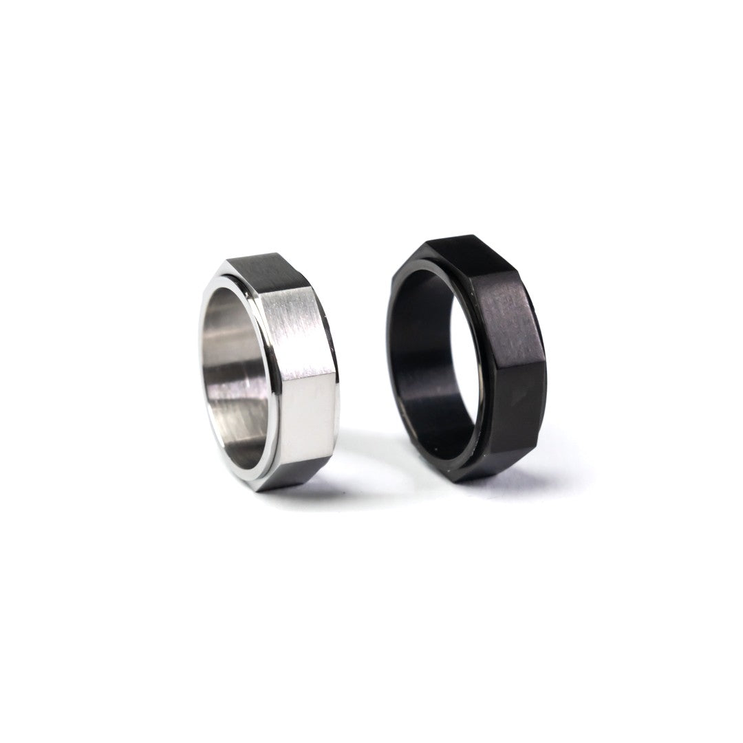 Black and Silver Spinning Rings