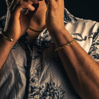 Gold rope bracelet