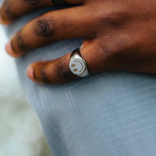 Smiley Signet ring