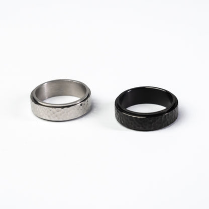 Hammered Spinning Ring